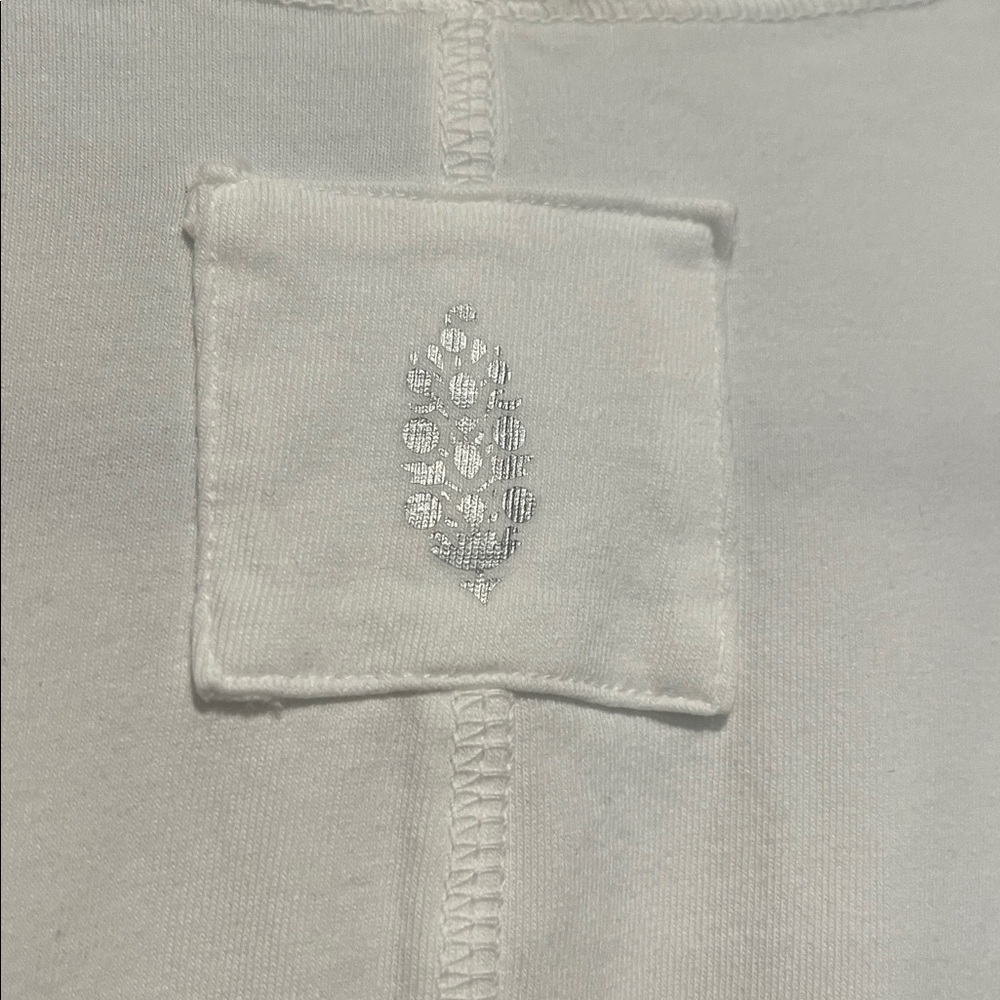 NWOT Free People FP Movement Hot Shot Tunic Tee In White XS 🌙 - Picture 8 of 11